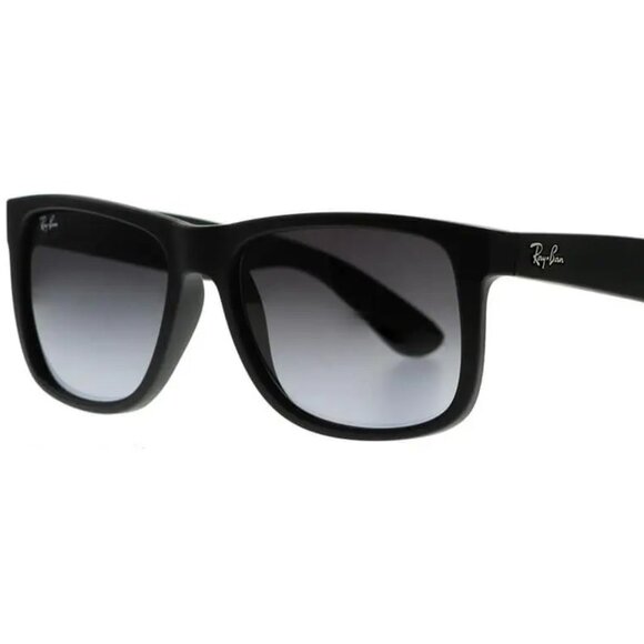 Ray-Ban Justin RB4165 601/8G – Black Frame, Grey Gradient Lenses (NWT) - Picture 1 of 2